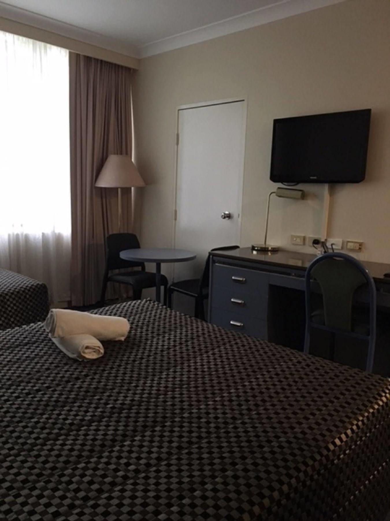 The Select Inn פנריט מראה חיצוני תמונה