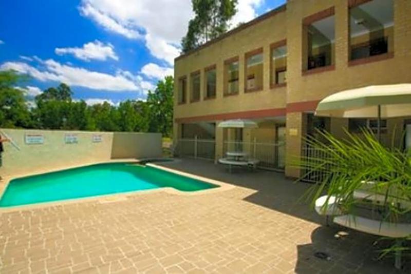 The Select Inn פנריט מראה חיצוני תמונה
